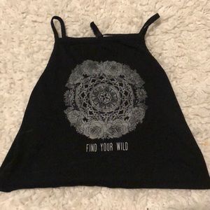 “Find your wild” crop top
